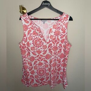 Fitted Pink Beach Graphic Tank Top
